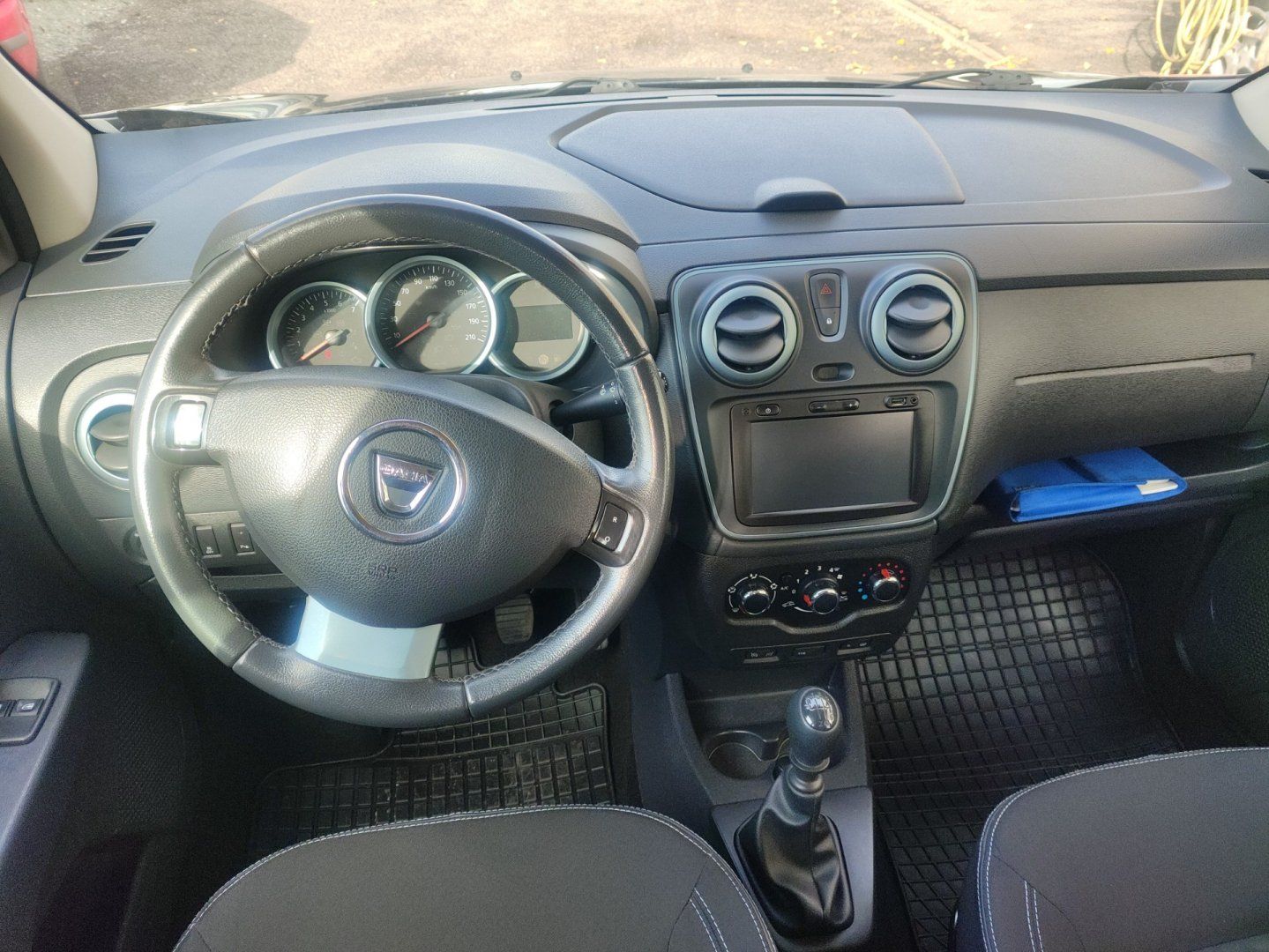 Dacia Lodgy, Stepway 1,5 DCi - fotka 6
