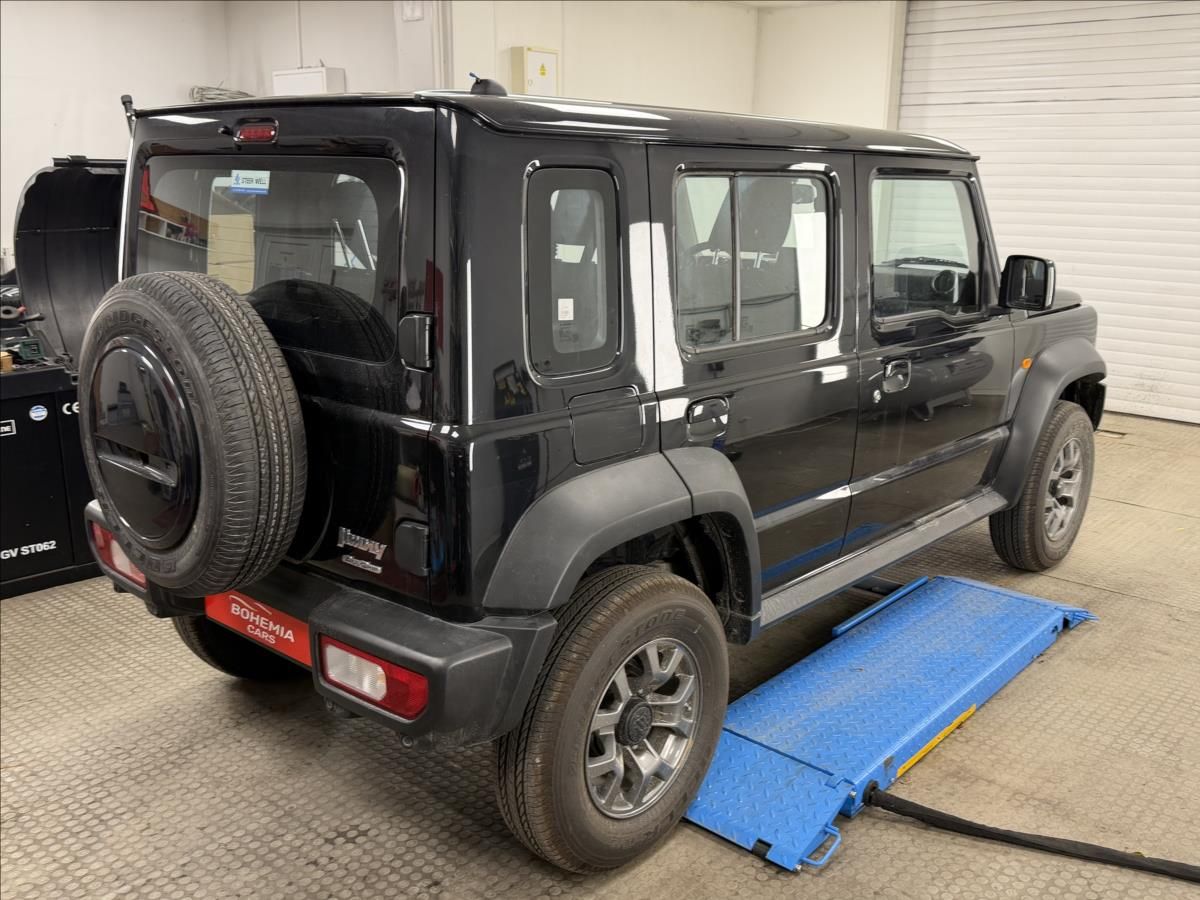 Suzuki Jimny, 1,5 75 KW GLX REZERVACE!!! - fotka 6