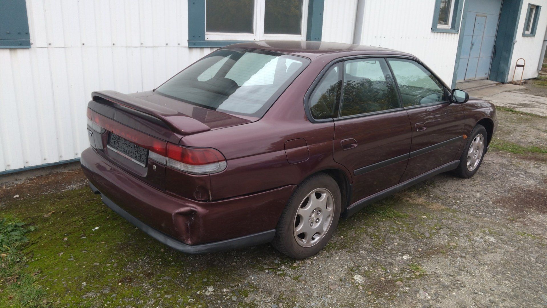 Subaru Legacy, 2,2l 94kW 4x4, klima, orig. km - fotka 5