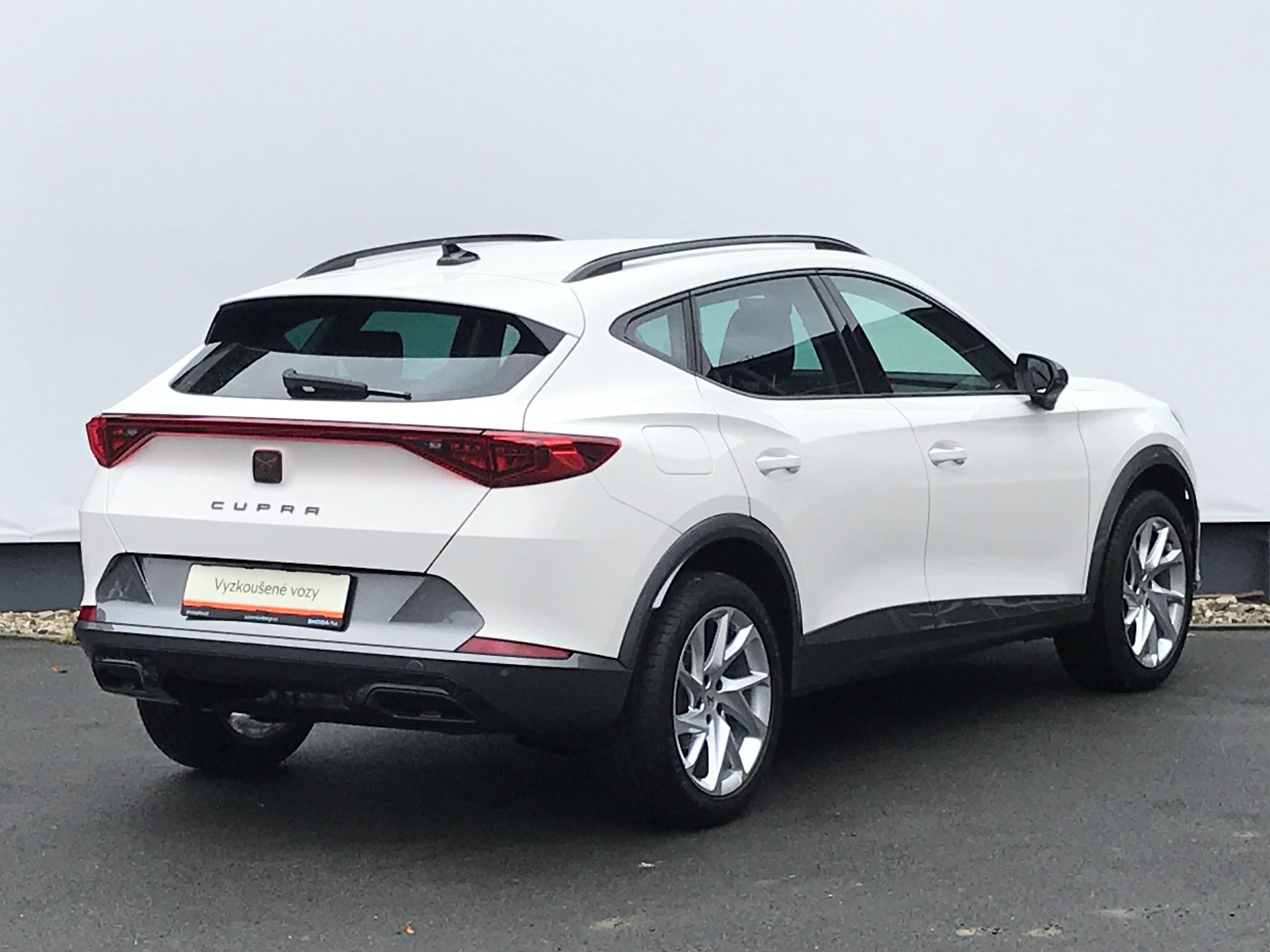 Cupra Formentor, 1.5TSi 110kW 6°M+KAMERA - fotka 2