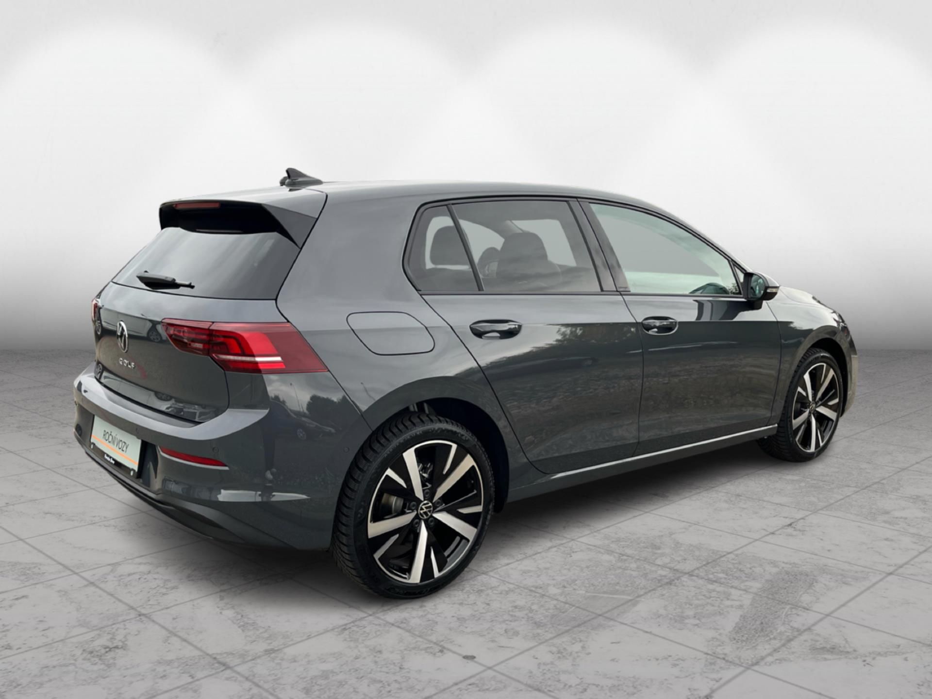 Volkswagen Golf, 1.5TSI PEOPLE - fotka 2