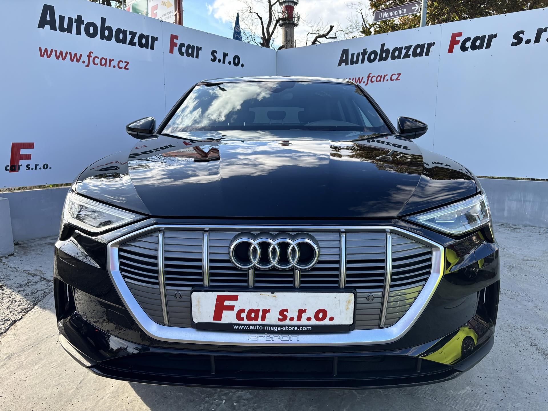 Audi e-tron, 50 Quattro S-Line Top výbava! - fotka 2