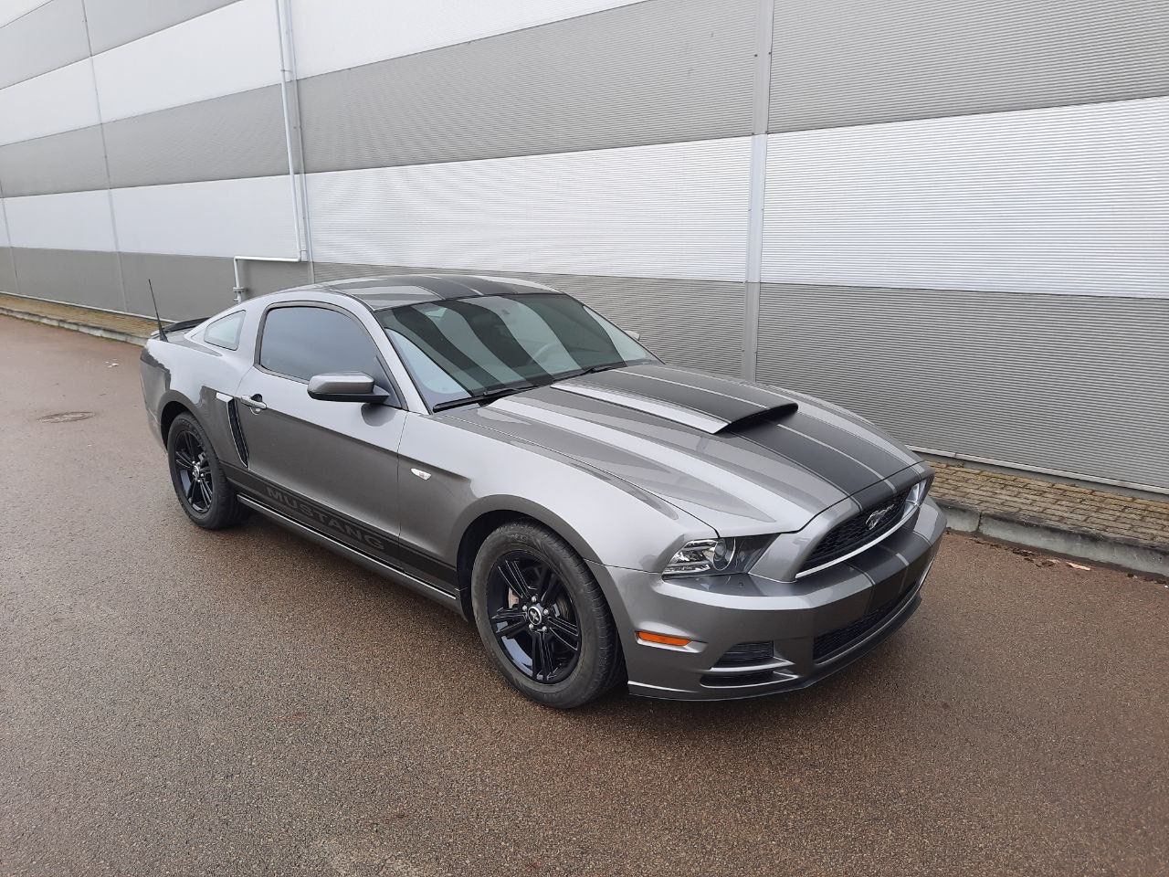 Ford Mustang, 3.7L Automat