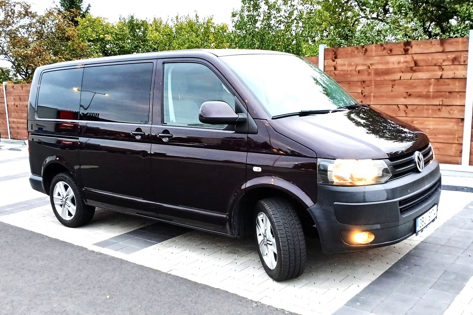 Volkswagen Caravelle, 8míst,161tkm,TZ,AC,2xALU,DPH - fotka 4