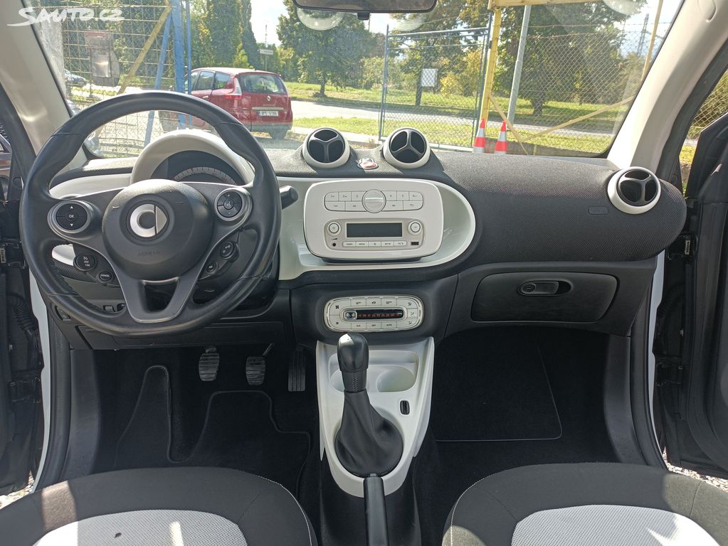 Smart FORTWO 2014 aus Tschechien