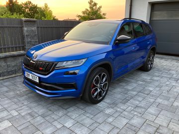 2.0 TDI 176 KW 4x4 DSG RS