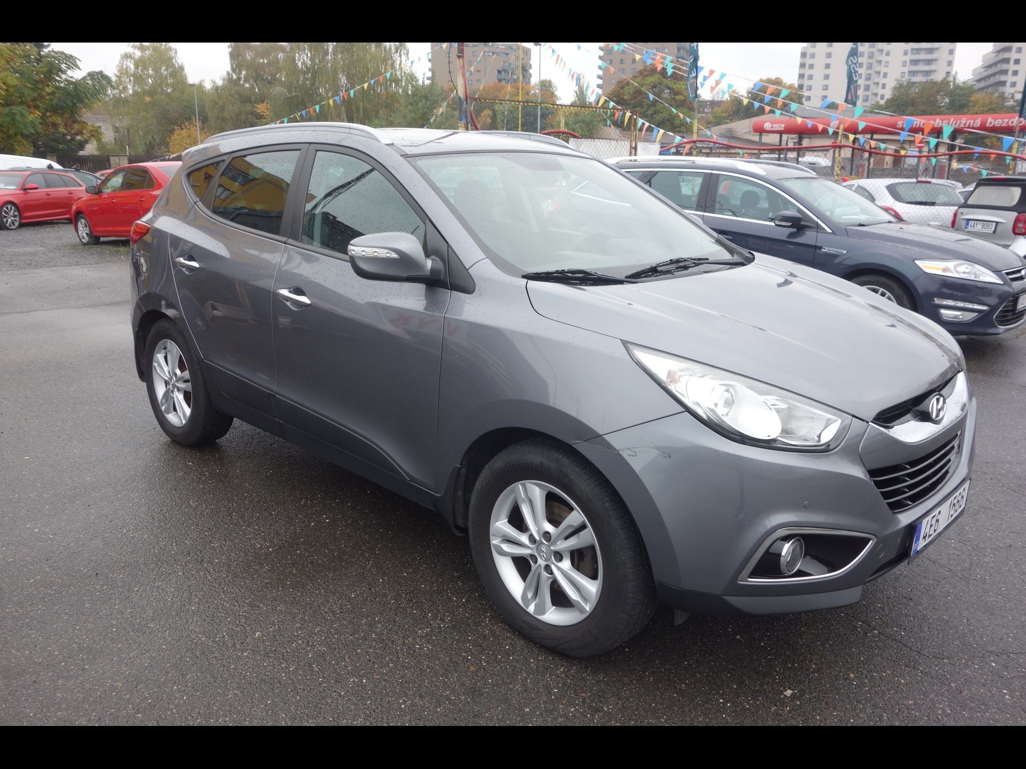 Hyundai ix35, 2,0CRDi 4x4 ČR! Serv.kn! - fotka 4