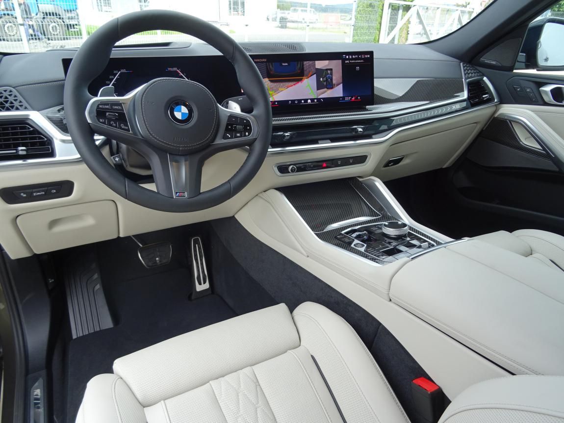 BMW X6, xDrive40d - fotka 4