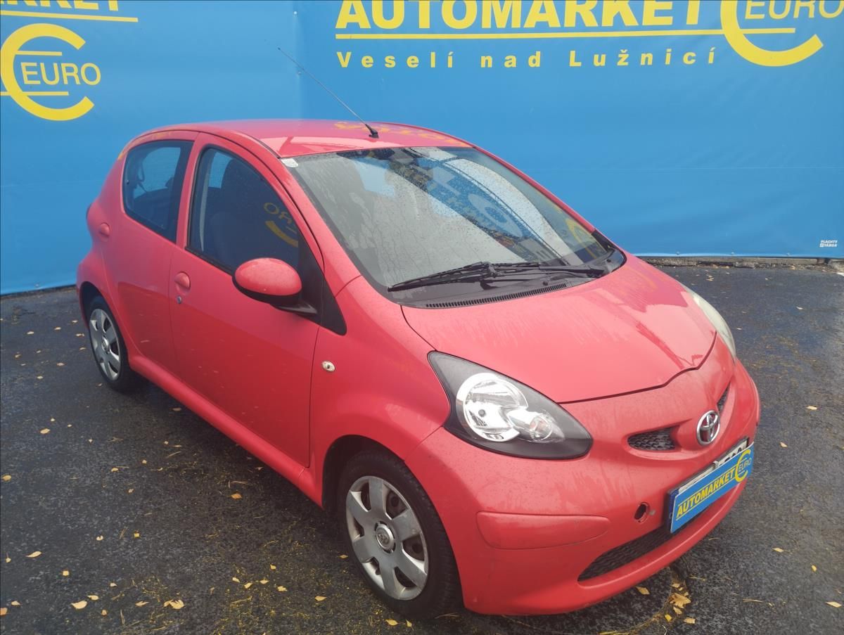 Toyota Aygo, 1,0 - fotka 3