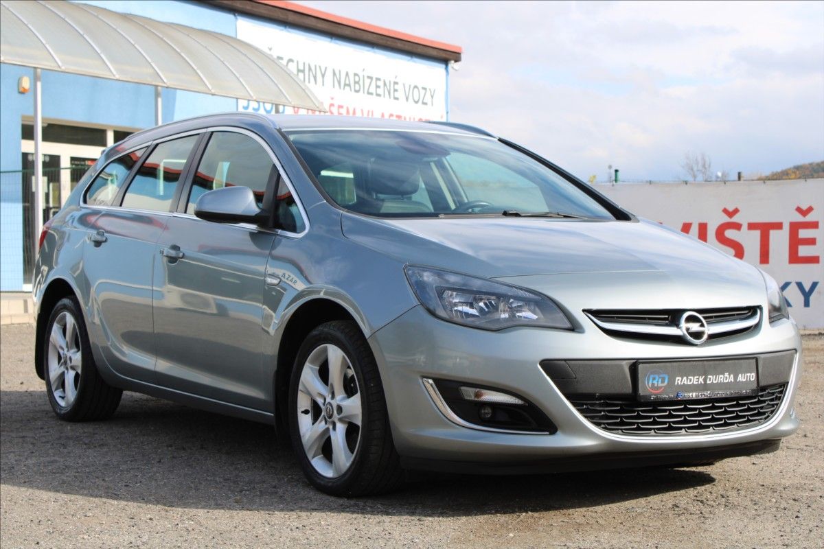 Opel Astra, 2,0 CDTi  NOVÉ V ČR,VÝHŘEVY - fotka 3