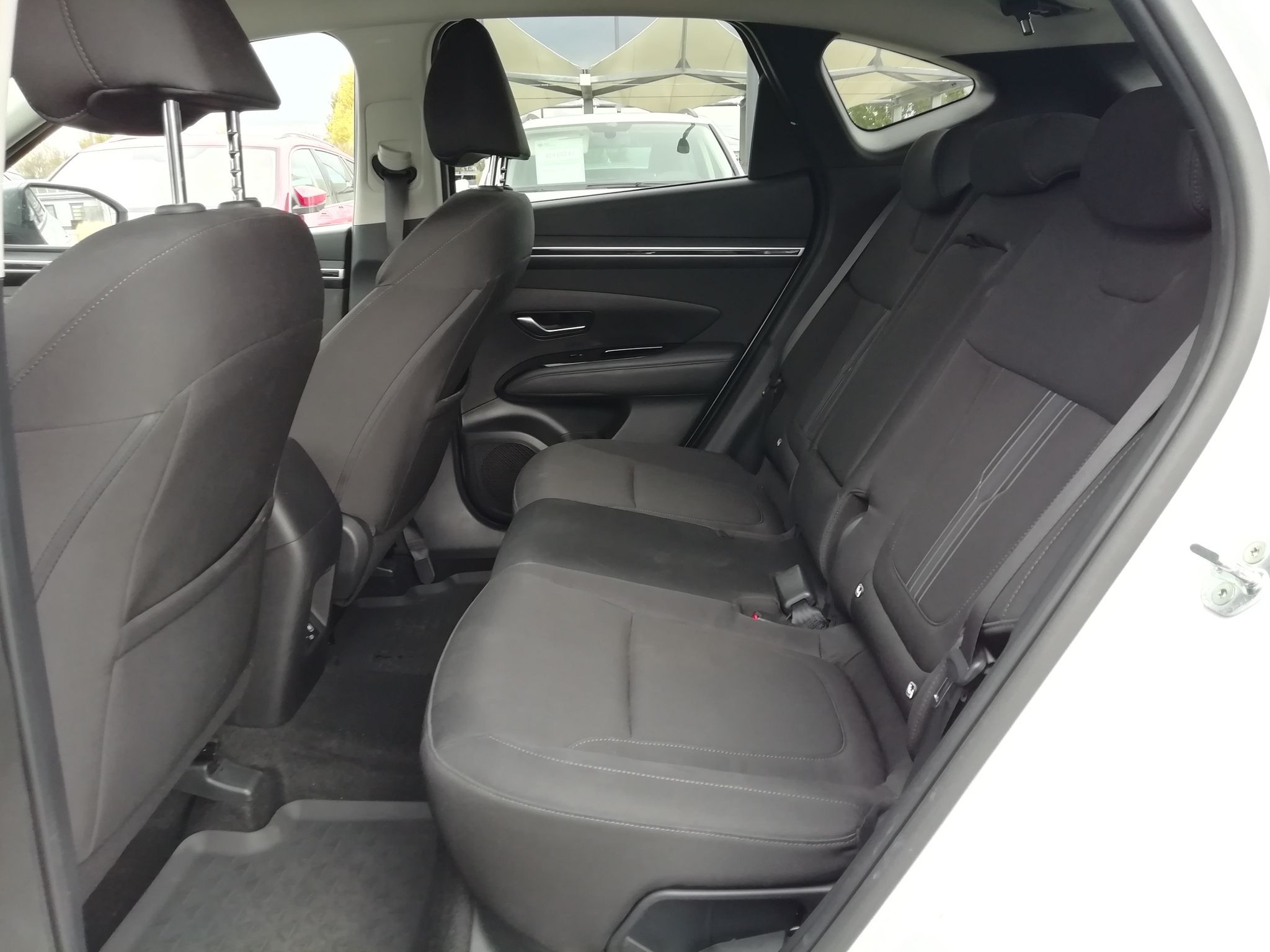 Hyundai Tucson, 1,6 CRDi Smart 85 kW - fotka 6