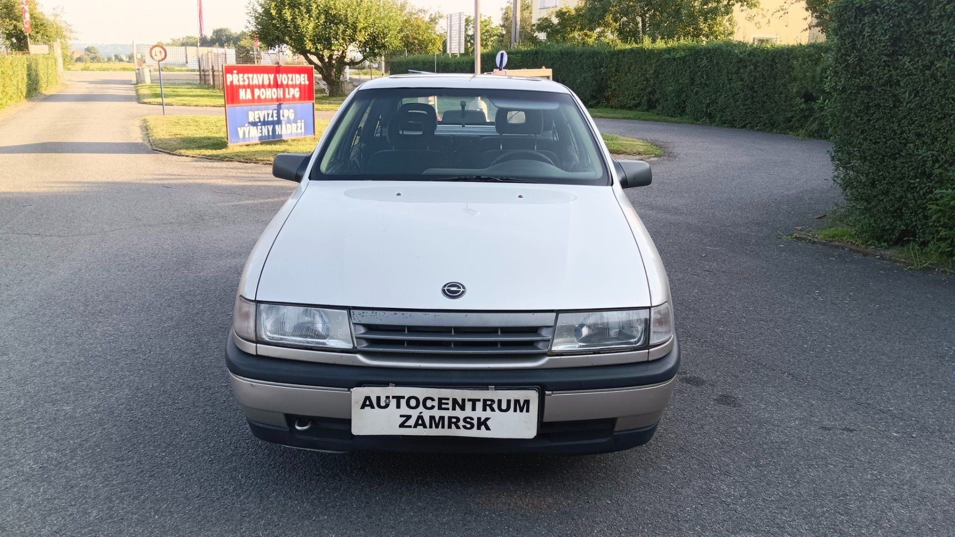 Opel Vectra, 2.0I - fotka 3