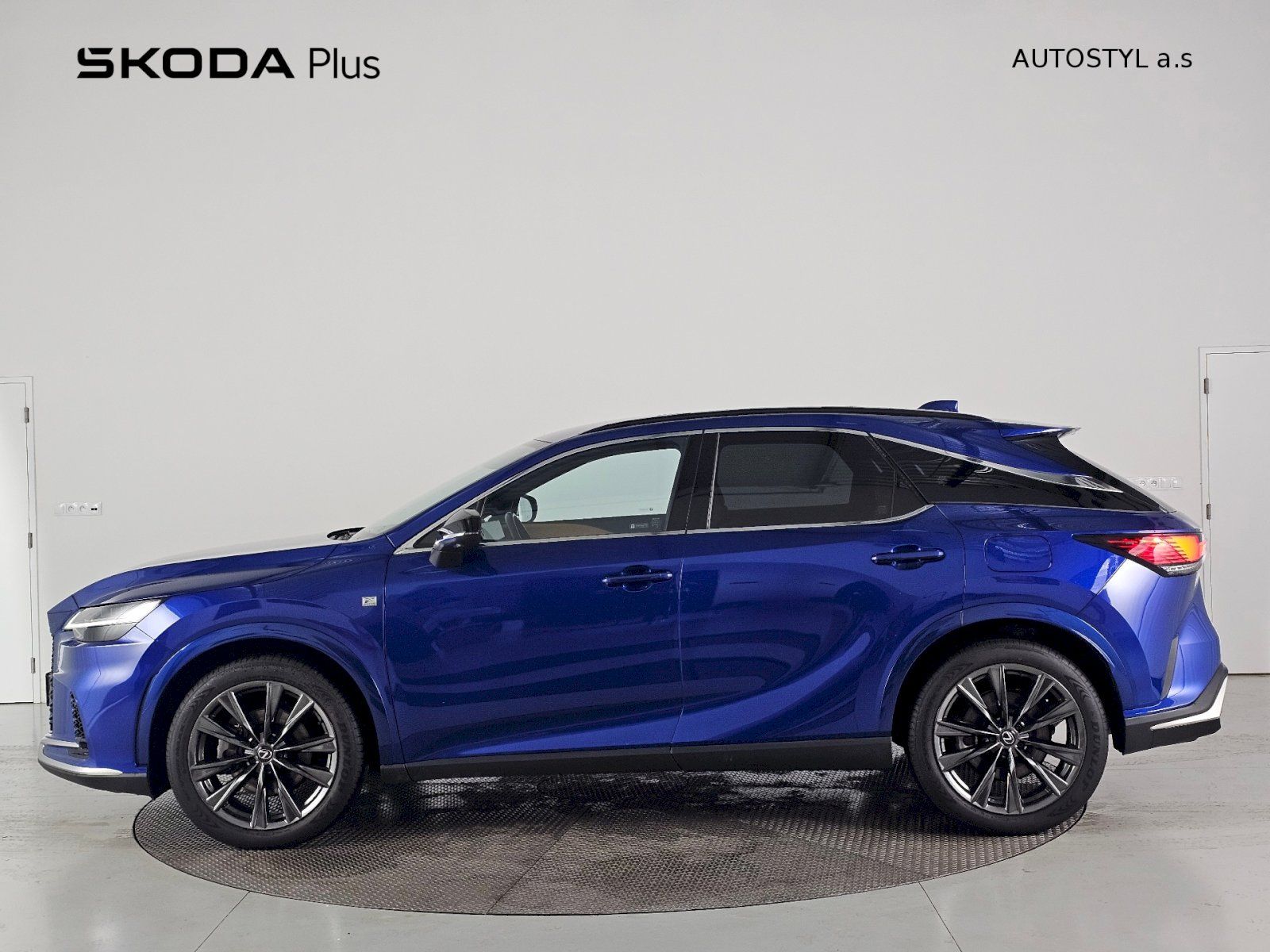 Lexus RX 350h, 2.5HEV 250k 4x4 FSPORT+ Head U - fotka 3