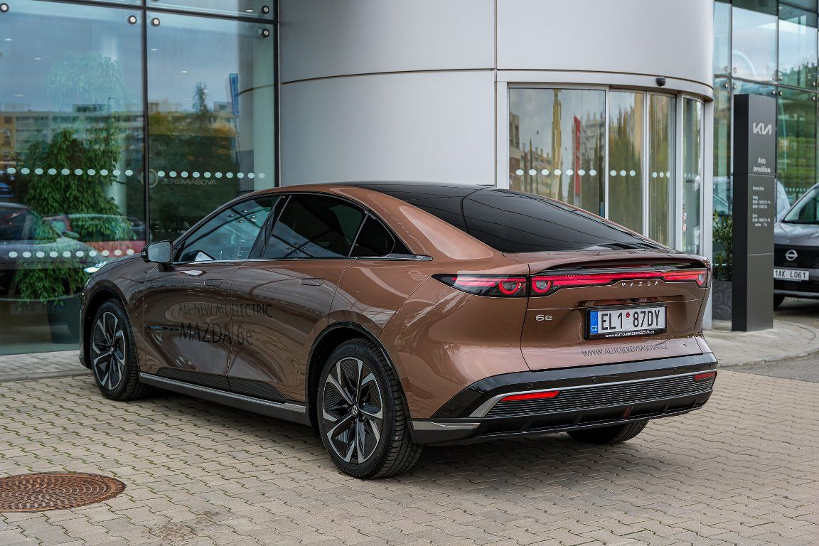 Mazda 6e, EV 245k Long Range Takumi Plus - fotka 6