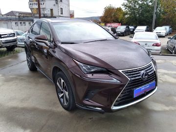 AWD LUXURY 1.MAJITEL,DPH,ČR