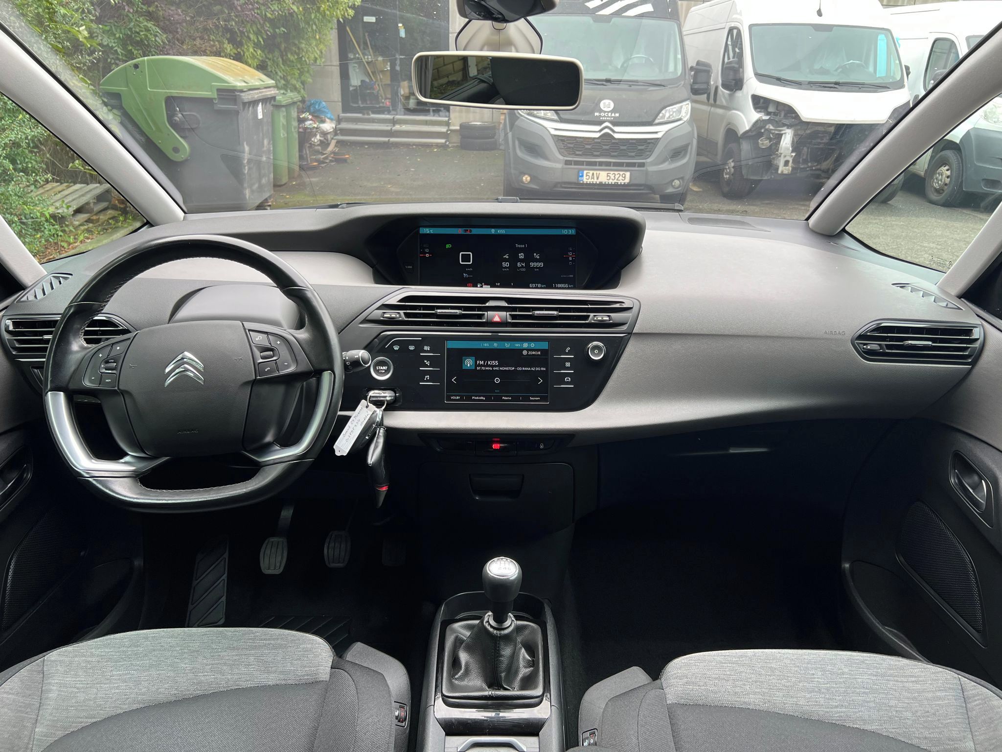 Citroën Grand C4 Picasso, 1.2 130k SERVIS ZÁRUKA KAMERA - fotka 3