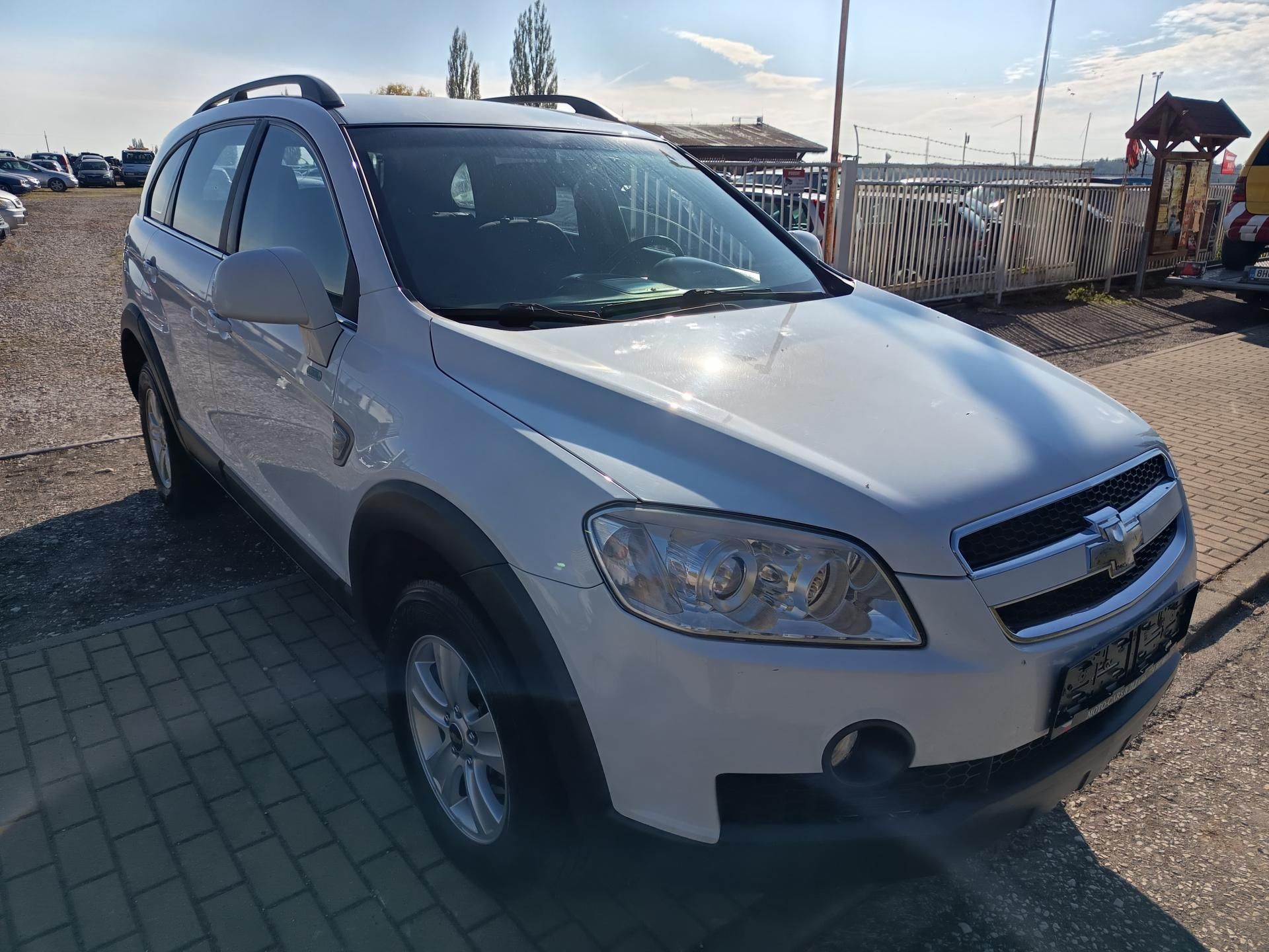 Chevrolet Captiva, 2.4 100Kw - fotka 5
