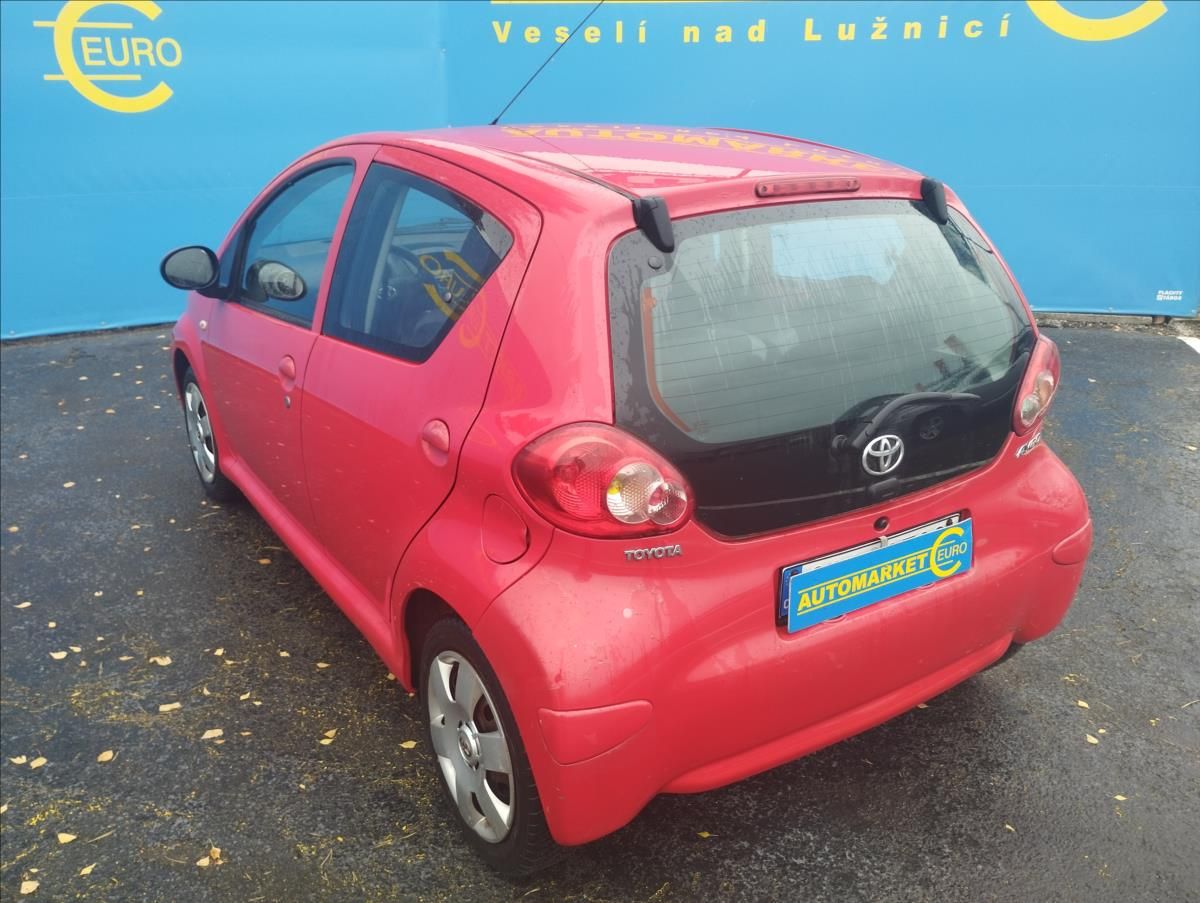 Toyota Aygo, 1,0 - fotka 6