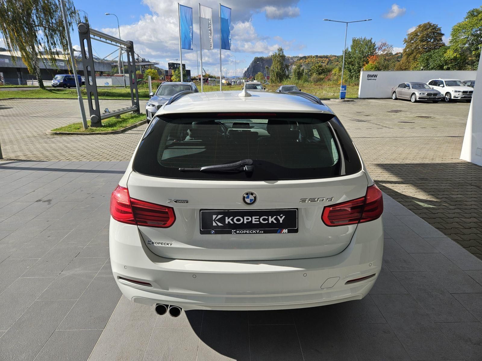 BMW Řada 3, 320d xDrive Touring Advantage - fotka 5