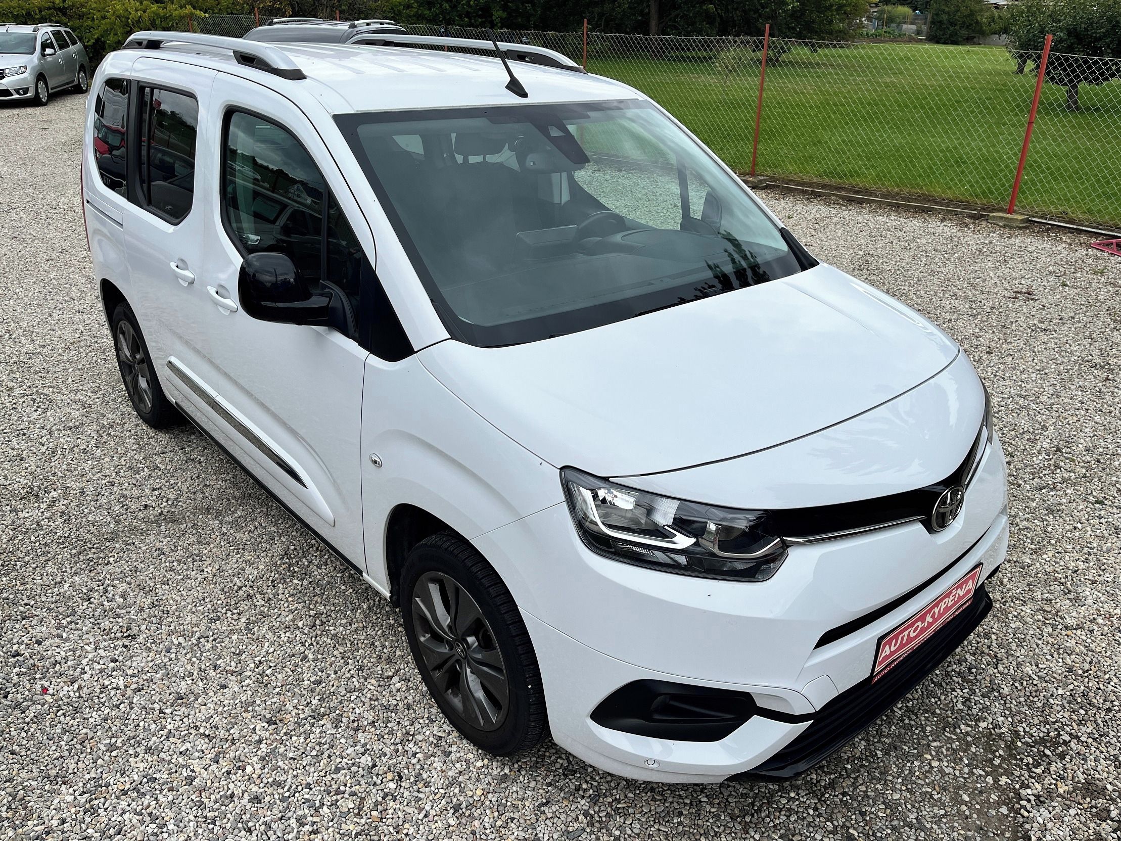 Toyota Proace City Verso, 1.5D, 96kW, Automat, ČR - fotka 6