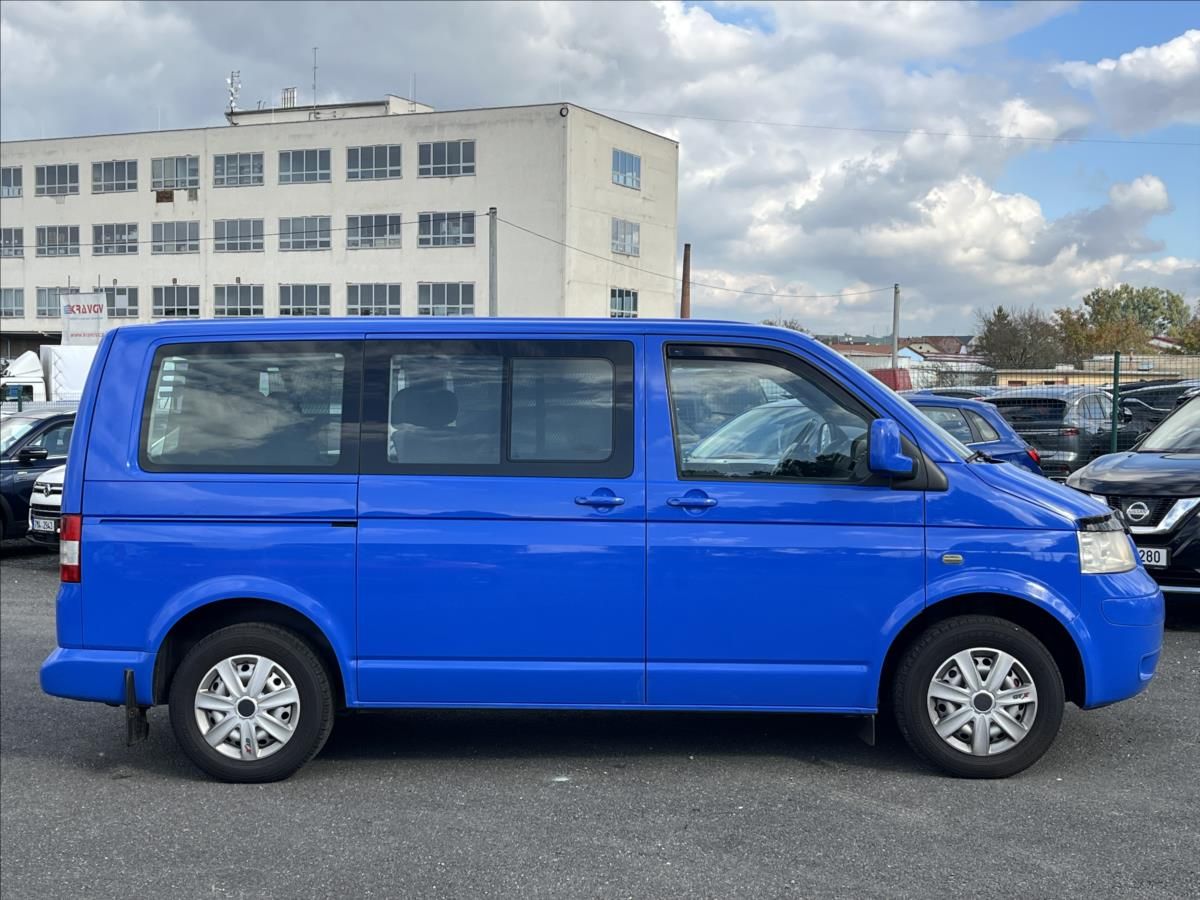 Volkswagen Caravelle, 2,5 TDI - fotka 4