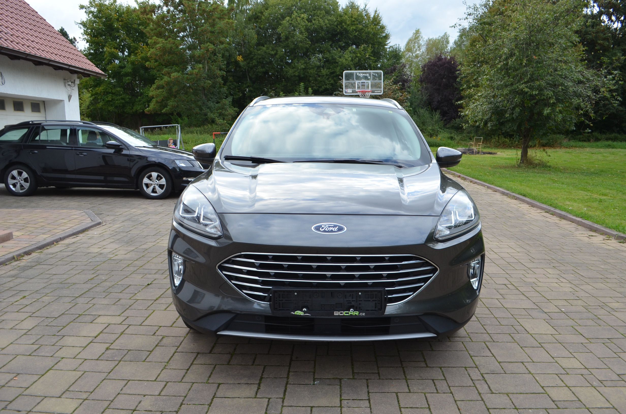 Ford Kuga, 1.5TDCI AUTOMAT 120 PS*NAVI* - fotka 2