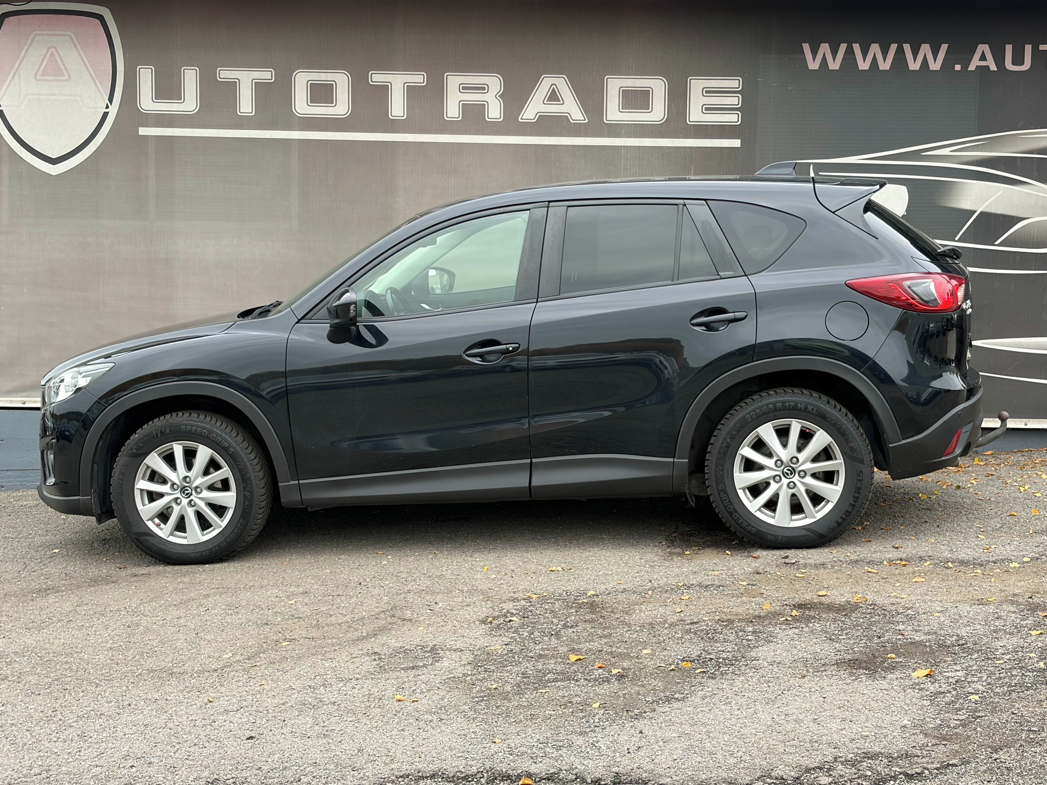 Mazda CX-5, 2.2AWD 110kW, AUTOMAT, Xenon - fotka 2