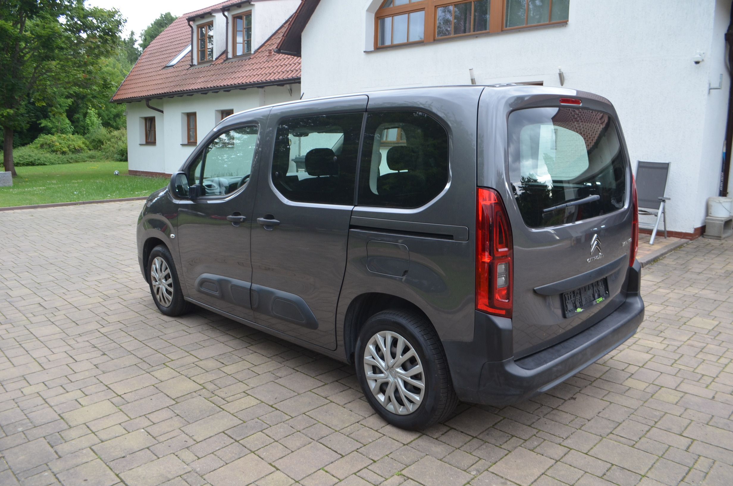 Citroën Berlingo, 1.2TCE 110PS*KLIMA*TEMPOMAT* - fotka 6