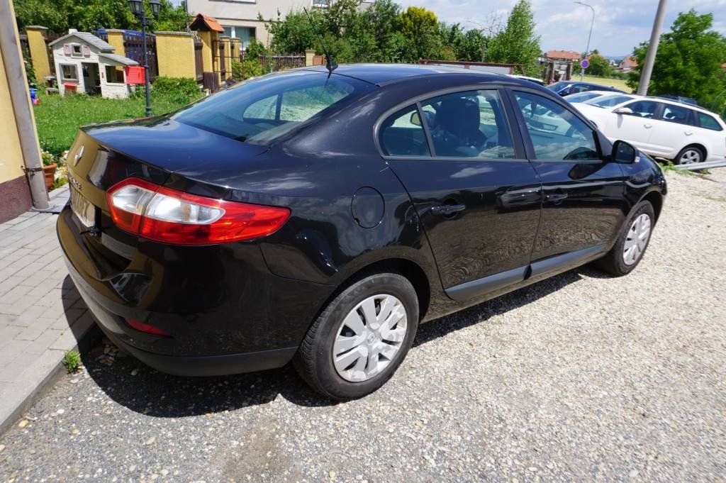 Renault Fluence, 1,6 16 V - fotka 5