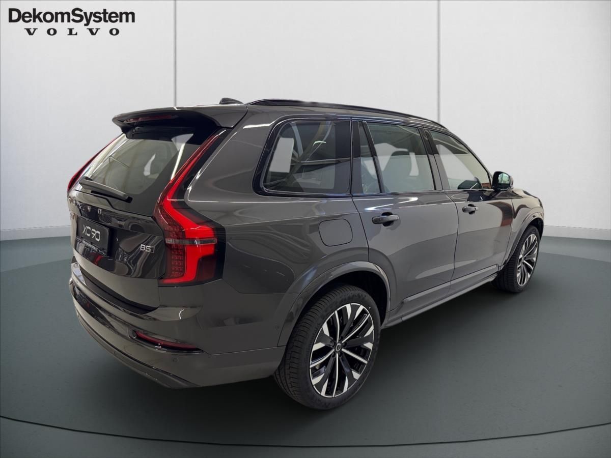 Volvo XC90, 2,0 B5 AWD Dark Plus 2132 - fotka 3