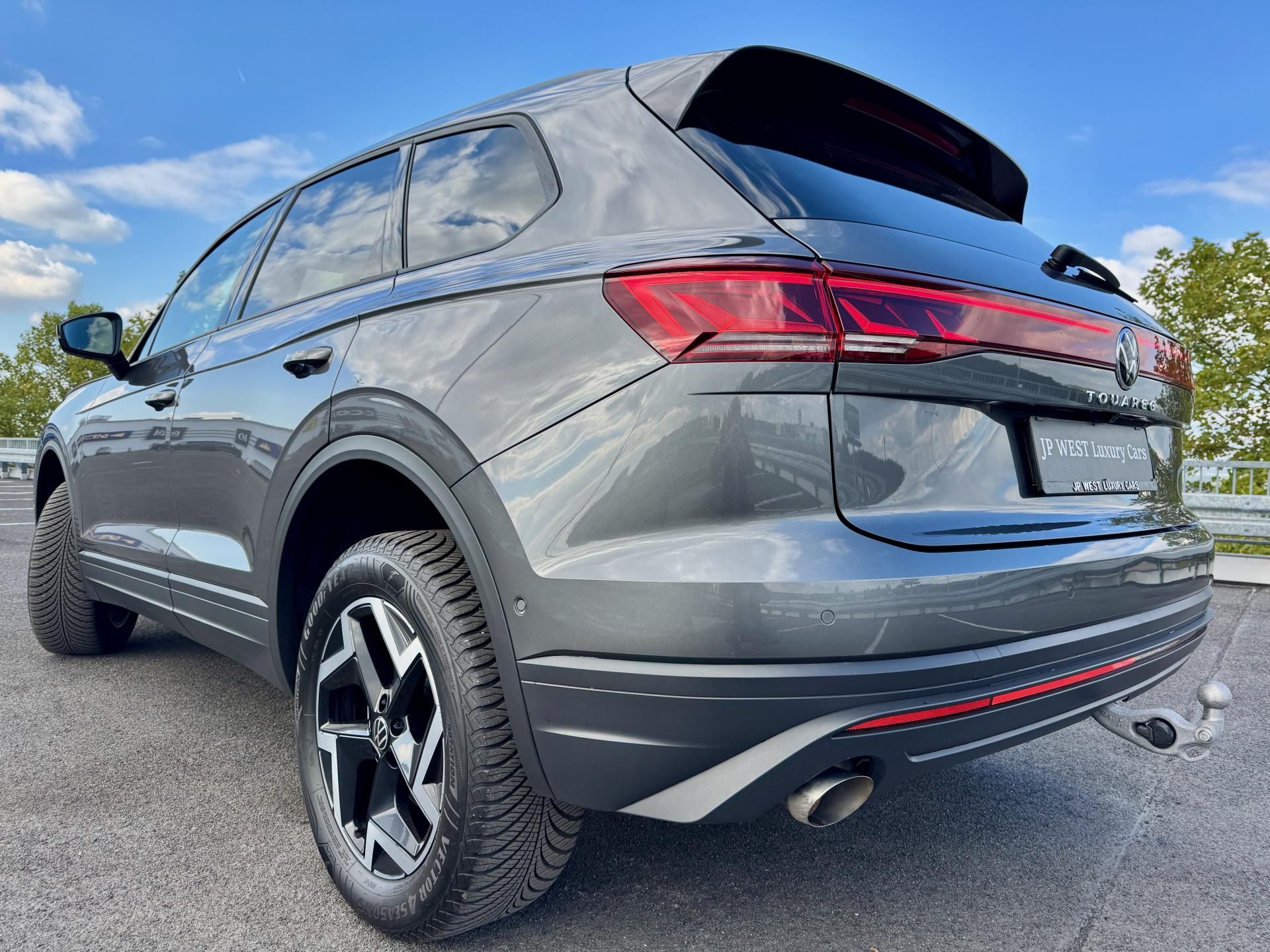 Volkswagen Touareg, Model 2025, Kůže, VZDUCH,Tažné