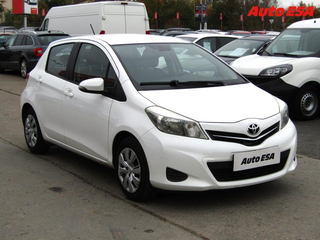 Toyota Yaris, 1.0VVT-i,2.maj,ČR,STK2/27