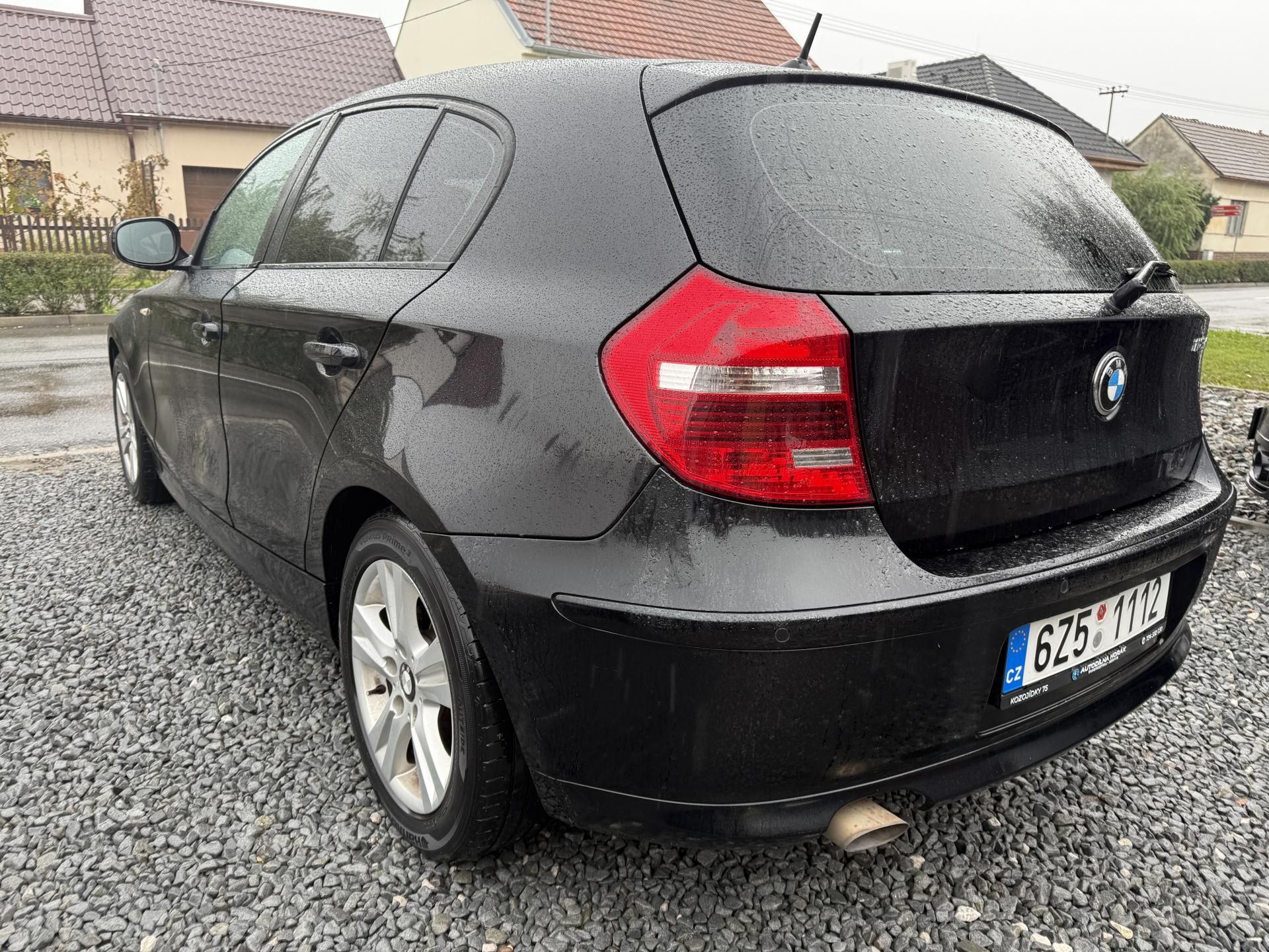 BMW Řada 1, 118 D ALU XENON. - fotka 3