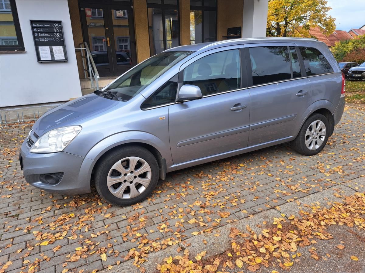 Opel Zafira, 1,7 CDTI Ecoflex - fotka 4