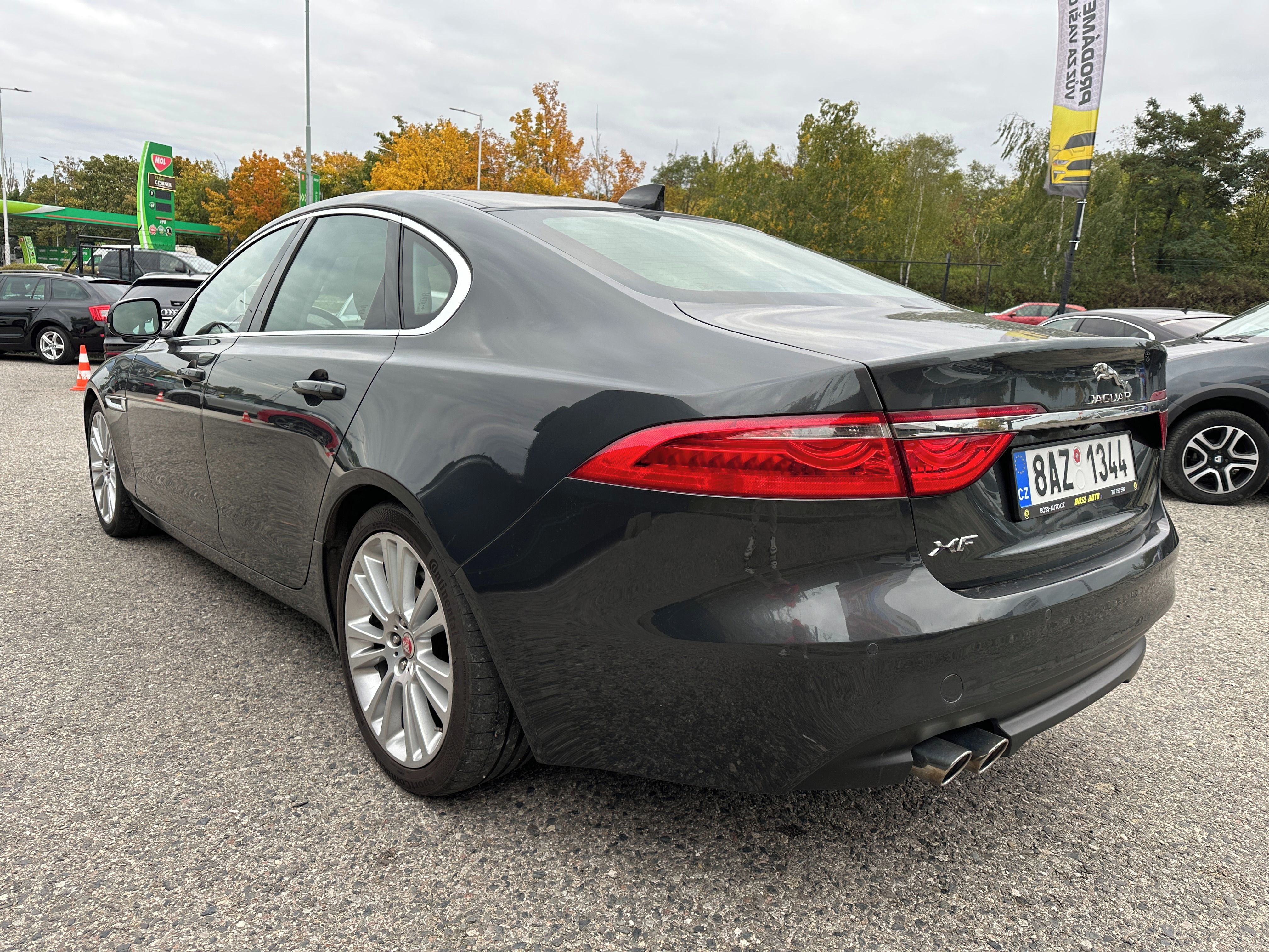 Jaguar XF, Jaguar XF 2016 2.0 - fotka 4