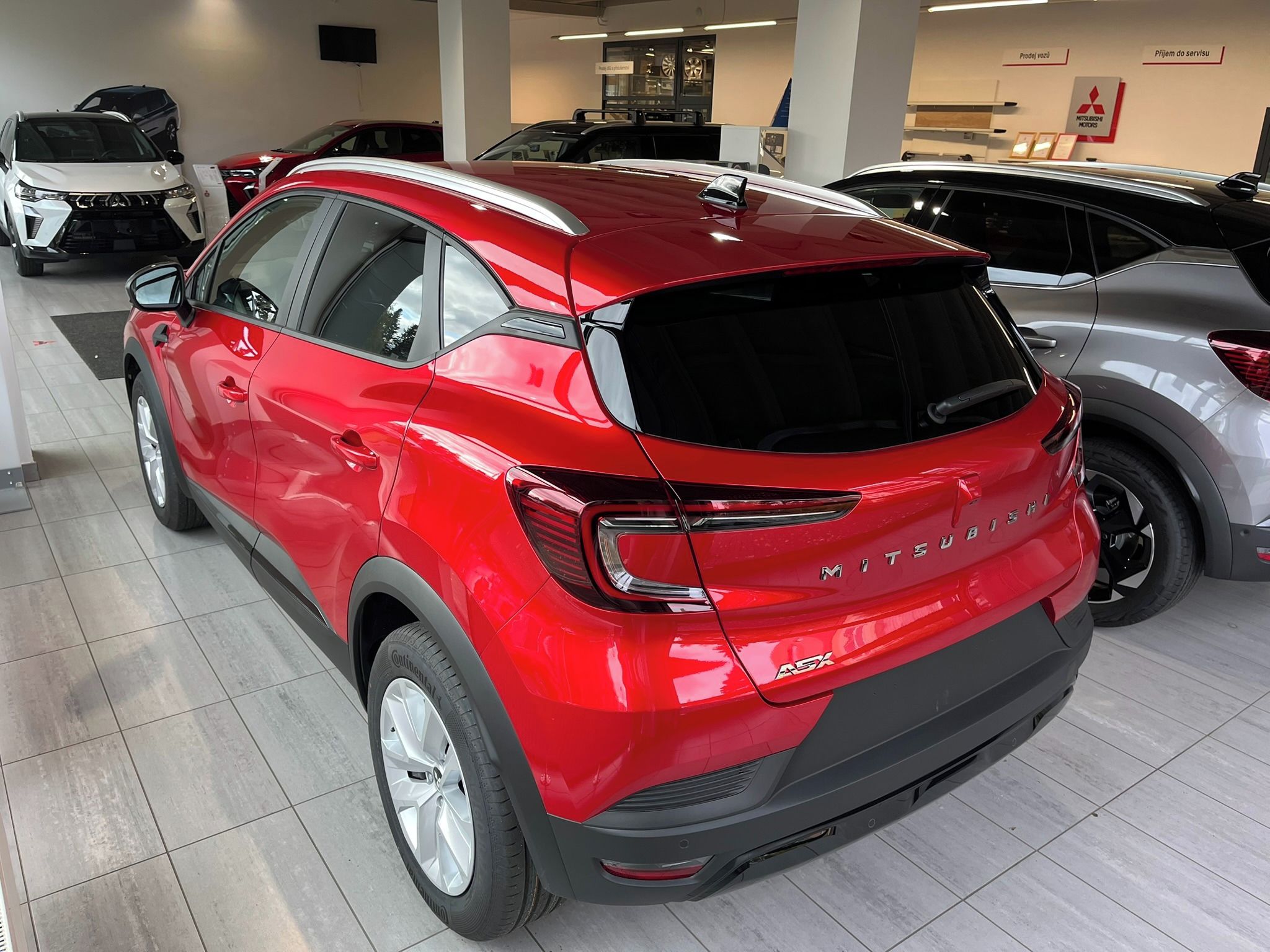Mitsubishi ASX, 1.0 INVITE+ 6st.manuál 90HP - fotka 6