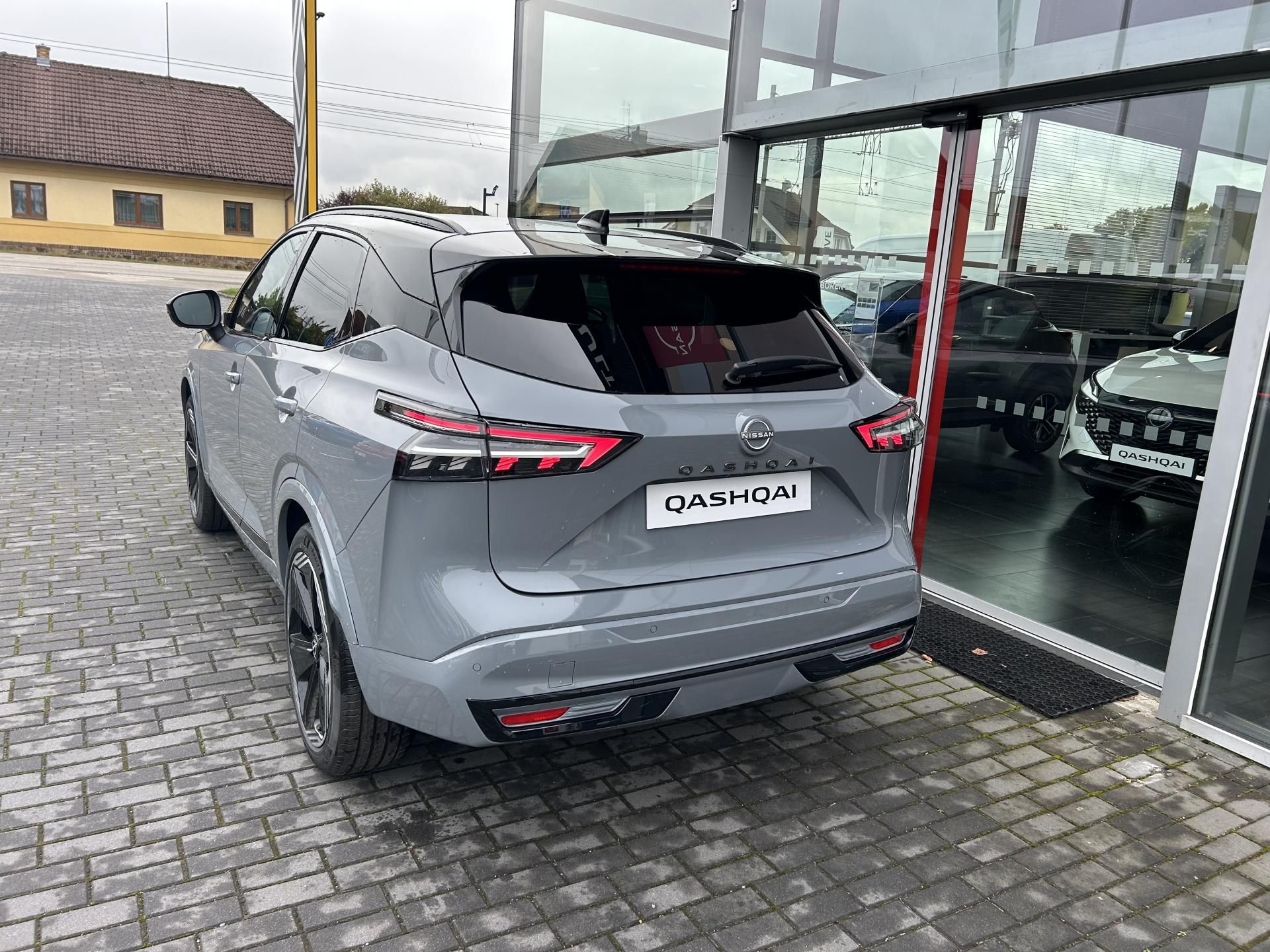 Nissan Qashqai, 1.3T 158HP  X-TRONIC N-Design - fotka 4