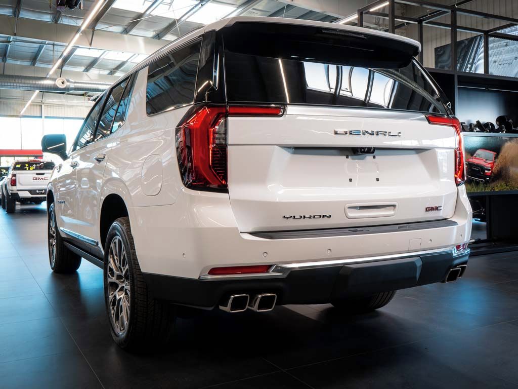 GMC Yukon, 6.2 V8 Denali Reserve Package - fotka 3