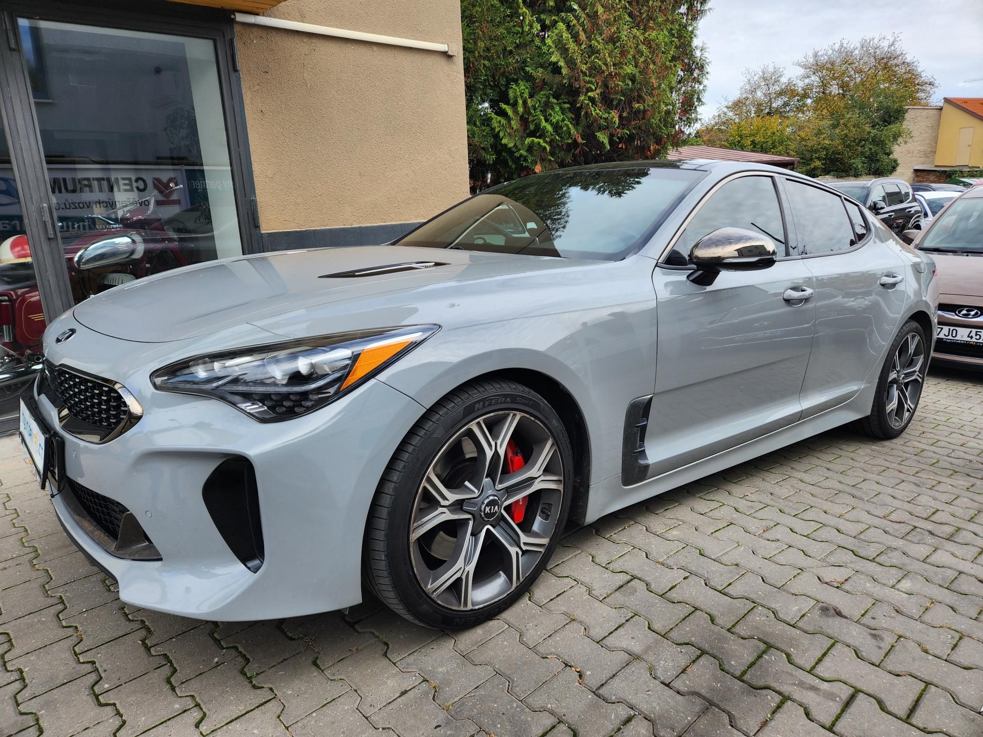 Kia Stinger, 3.3-GT-RED KŮŽE-AUTOMAT - fotka 4