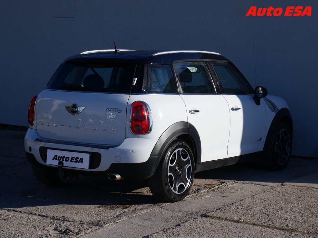 Mini Countryman, 2.0D 4x4,ČR,Bixenon - fotka 6