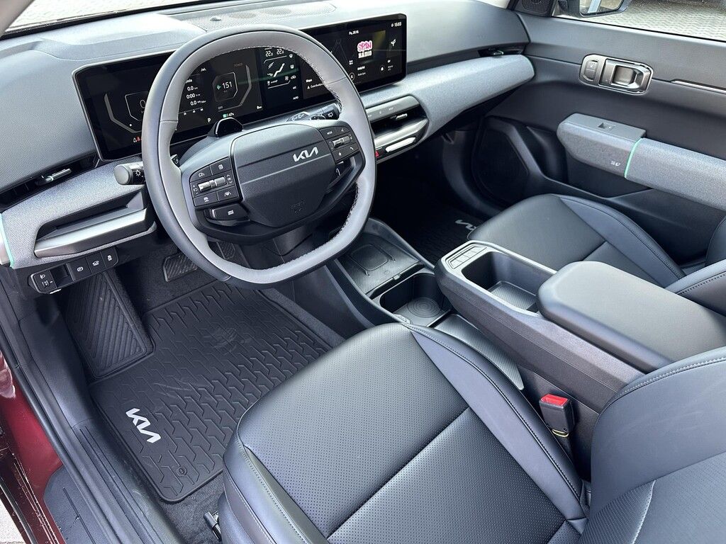 Kia EV4, EARTH 58,3 kWh + COMFORT + V2L - fotka 4