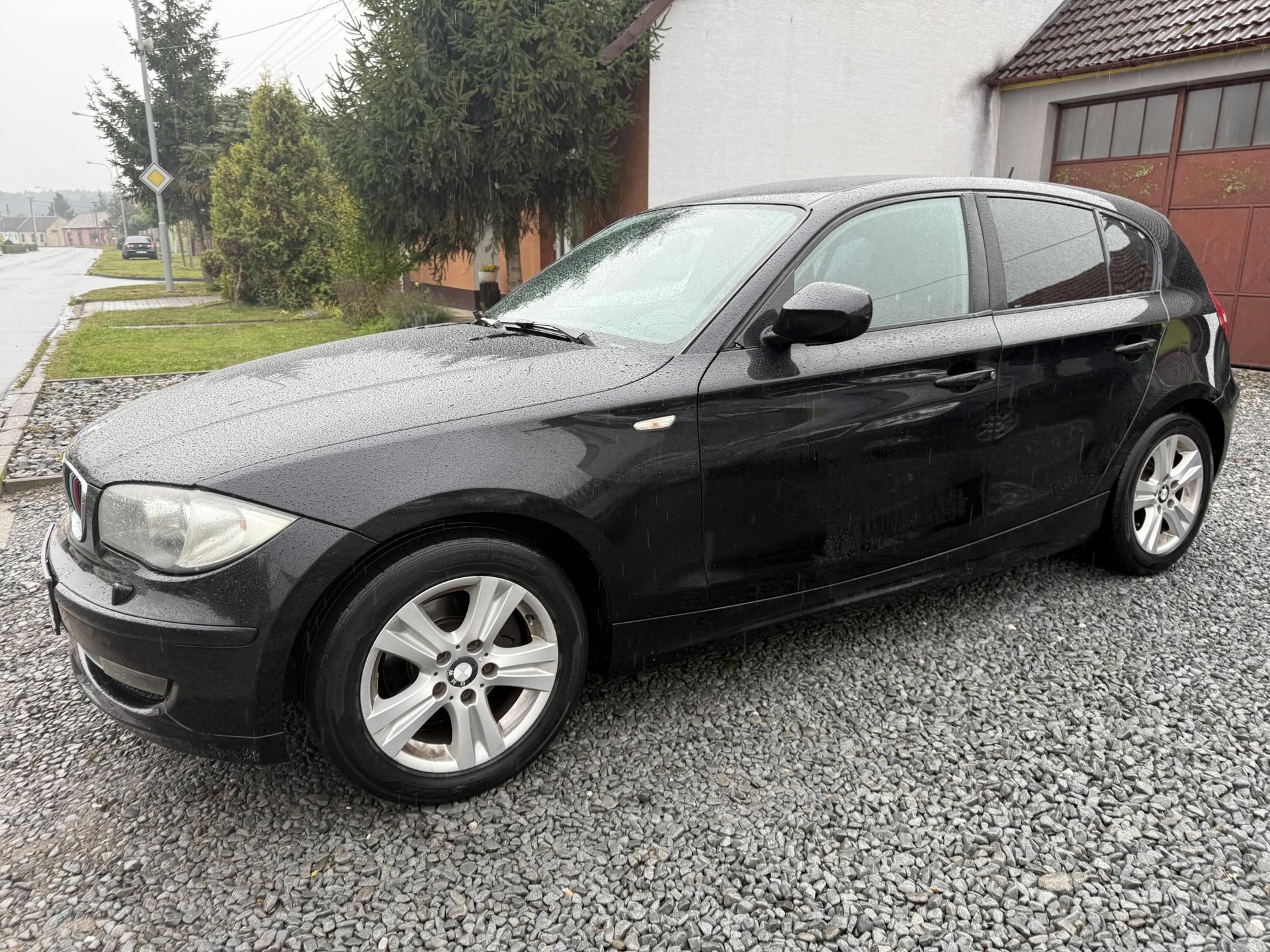 BMW Řada 1, 118 D ALU XENON.