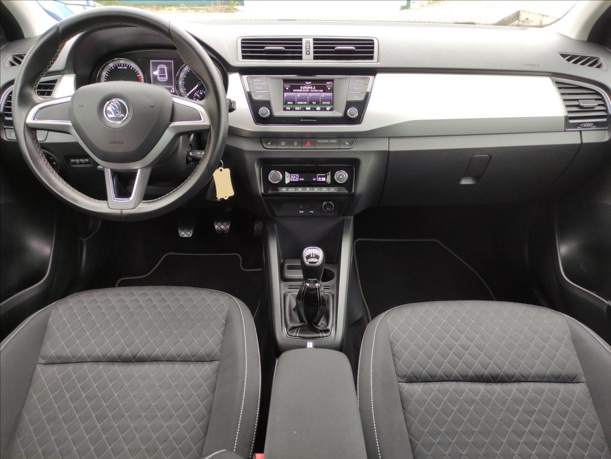 Škoda Fabia, 1,2 TSi STYLE *LED*VYHŘ.SEDAČK - fotka 6