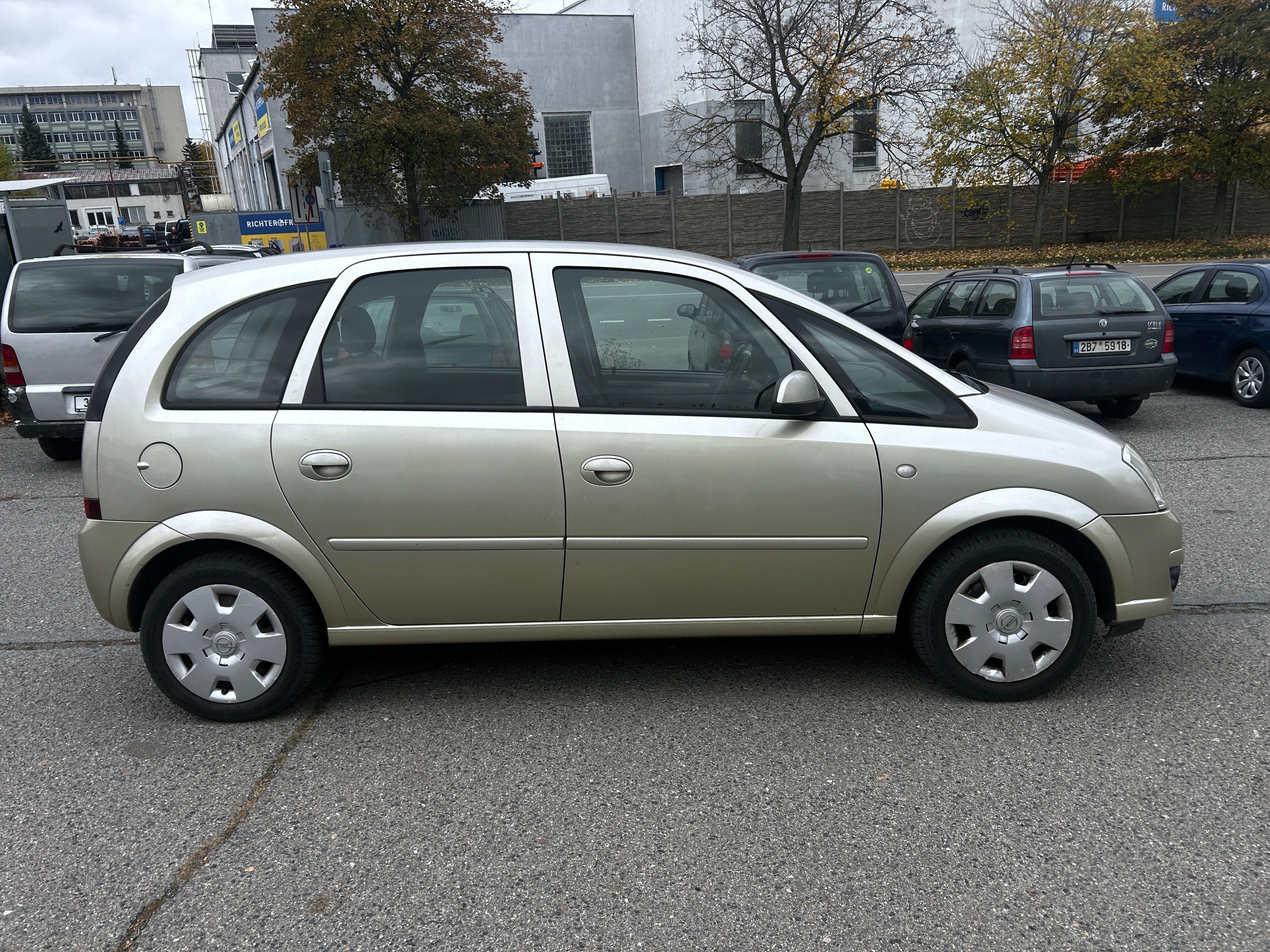 Opel Meriva, 1,4 16V, po velkém servise - fotka 4