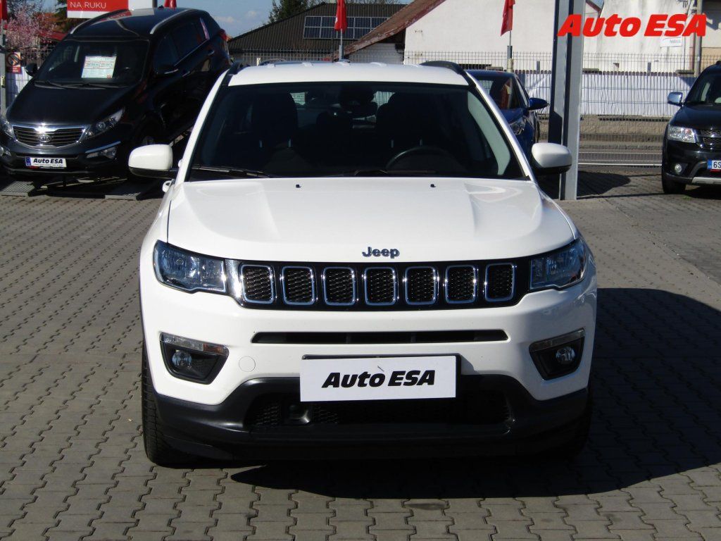 Jeep Compass, 1.4T,ČR,Longitude - fotka 2