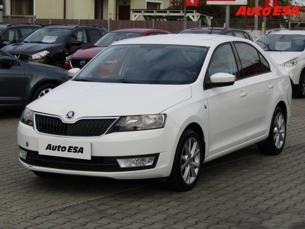 Škoda Rapid, 1.6 TDi,Sport,navi - fotka 3