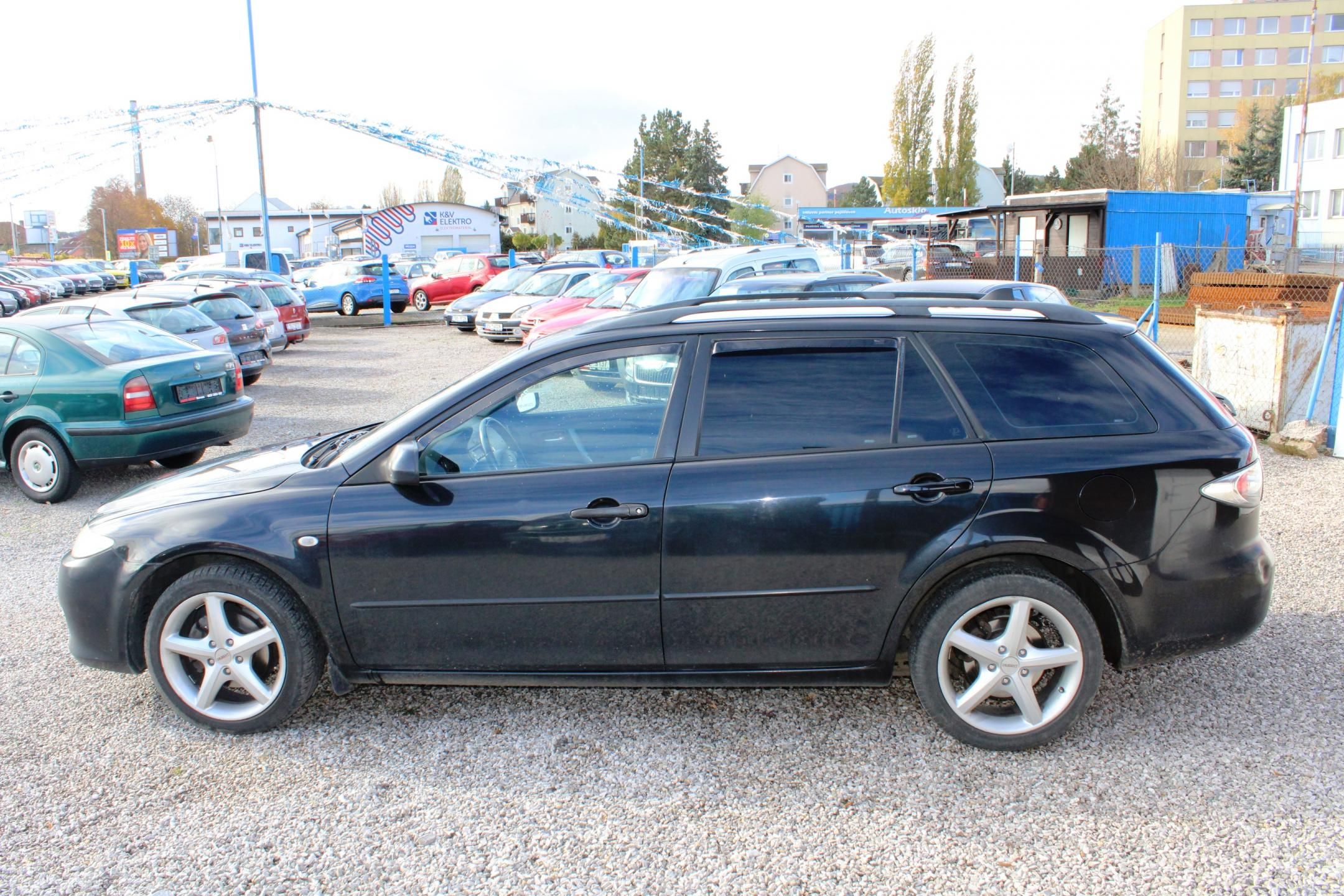 Mazda 6, 2,0D KLIMA EL.OKNA TEMPOMAT - fotka 4