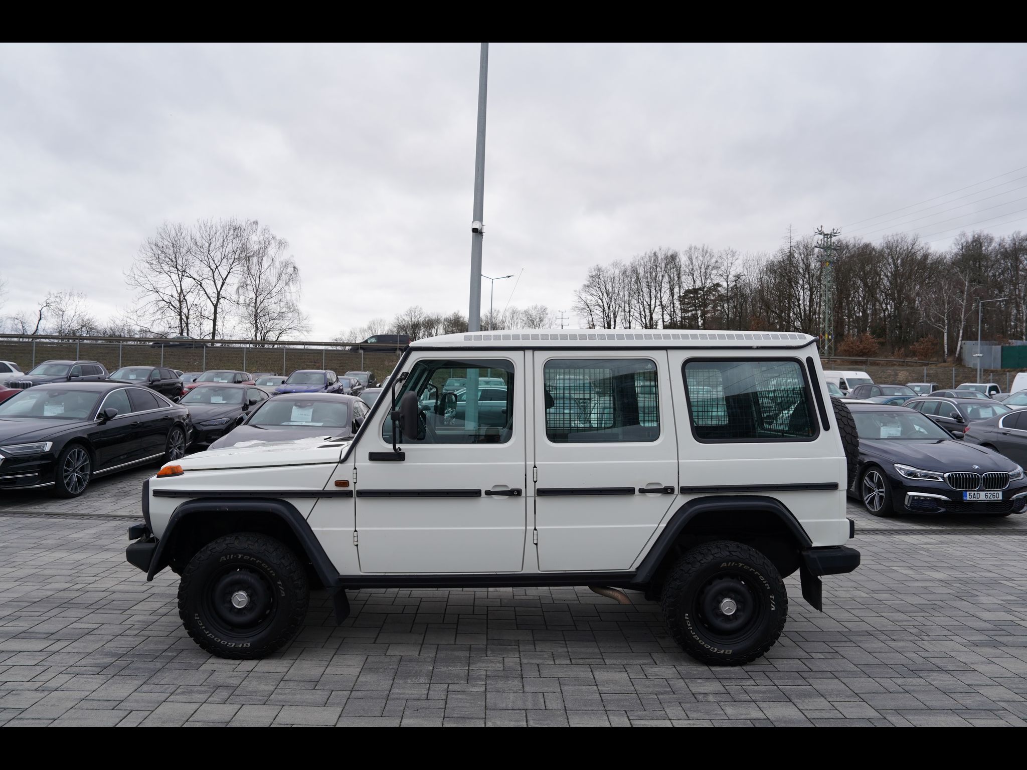 Mercedes-Benz Třídy G, G 300 PUR Professional - fotka 3