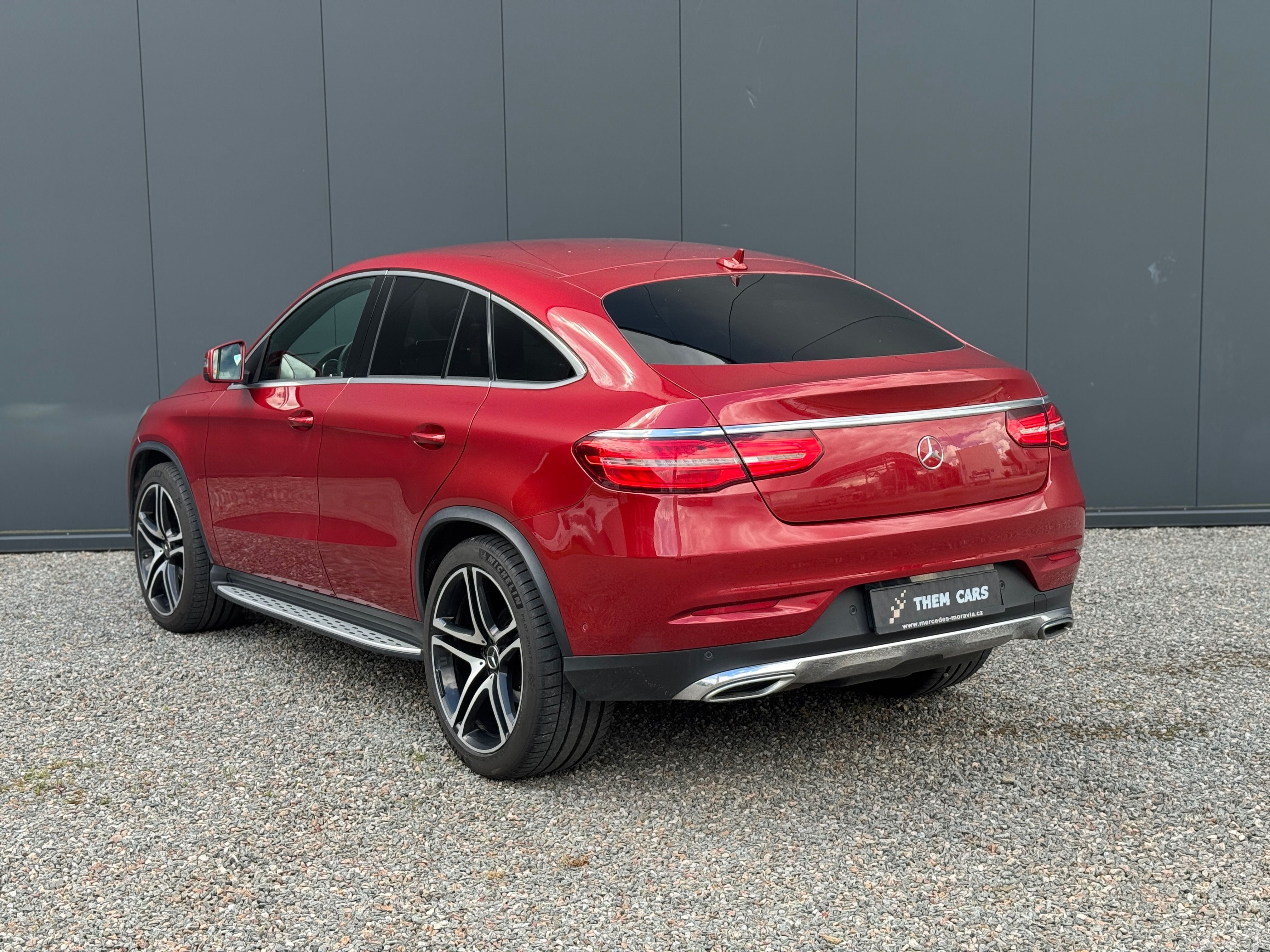 Mercedes-Benz GLE, Kupé, 350d 4Matic, vzduch - fotka 5