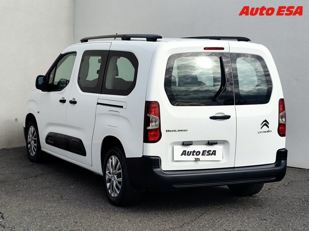 Citroën Berlingo, 1.2T MAXi XL,1.maj,ČR,AC - fotka 6